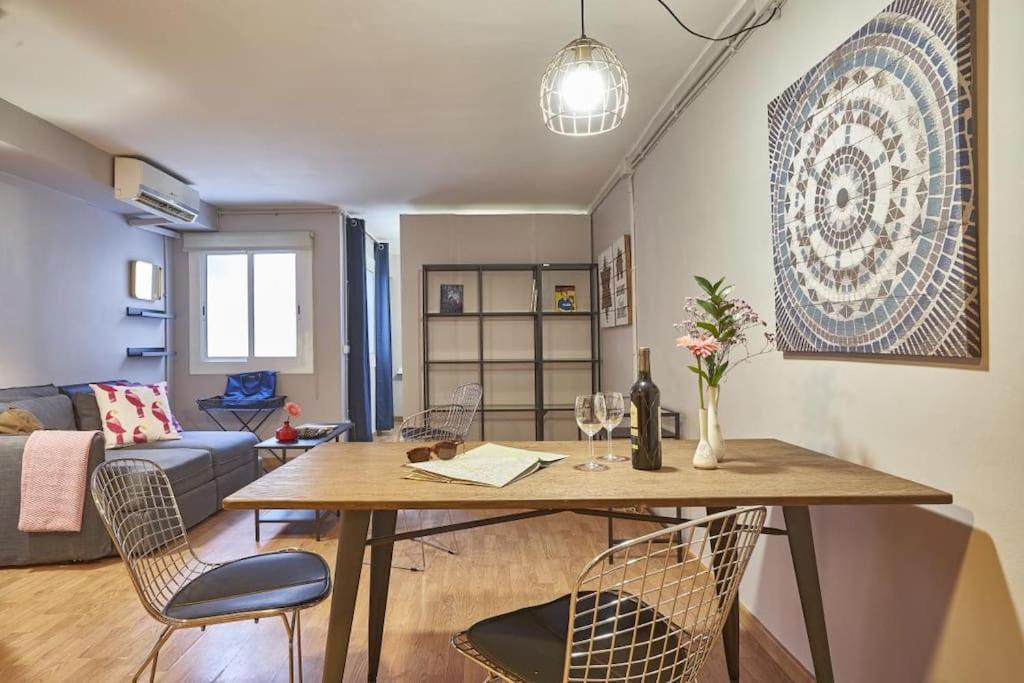 Bebarceloner Sant Andreu Apartments - 1 Bedroom Eksteriør bilde