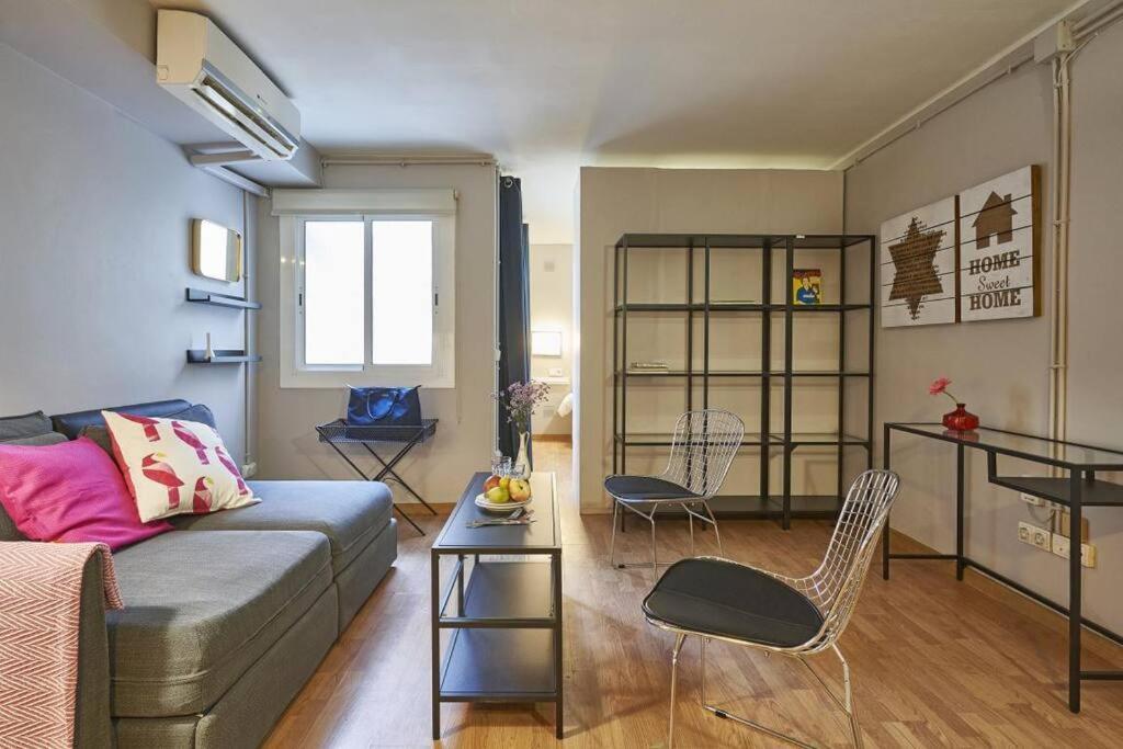 Bebarceloner Sant Andreu Apartments - 1 Bedroom Eksteriør bilde