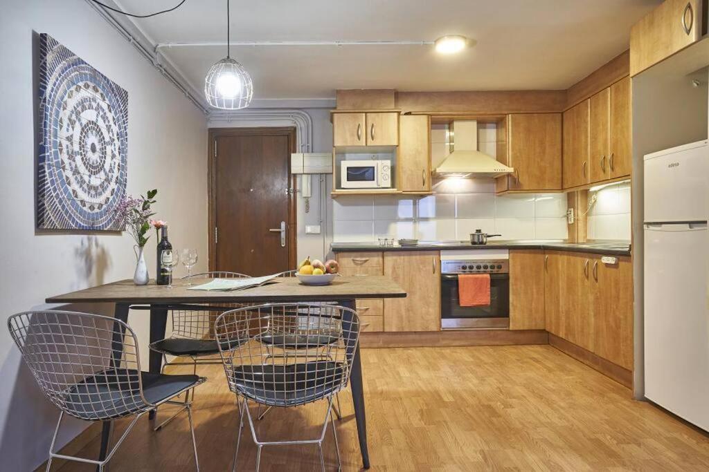 Bebarceloner Sant Andreu Apartments - 1 Bedroom Eksteriør bilde