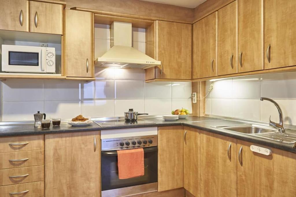 Bebarceloner Sant Andreu Apartments - 1 Bedroom Eksteriør bilde